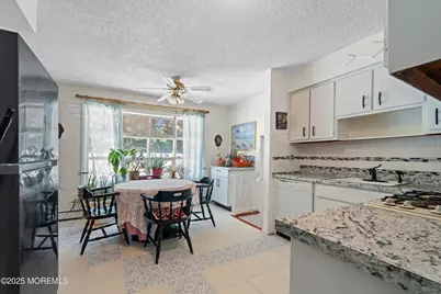 27 Squire Court, Toms River Township, NJ 08753 - Photo 9