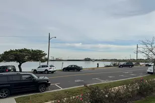 302 Deal Lake Dr, Asbury Park, NJ 07712 - Photo 25