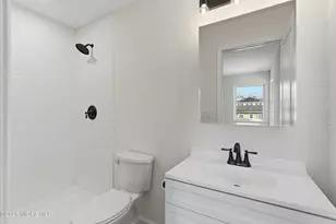 67 Maple St, Beachwood, NJ 08722 - Photo 17