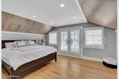 111 Sanborn Avenue, Point Pleasant Beach, NJ 08742 - Photo 25