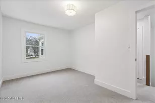 18 Oak Knl Dr, Matawan, NJ 07747 - Photo 29