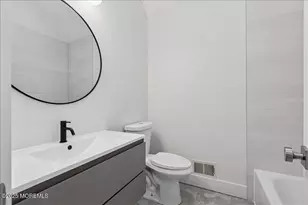 18 Oak Knl Dr, Matawan, NJ 07747 - Photo 31