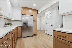 18 Oak Knl Dr, Matawan, NJ 07747 - Photo 7