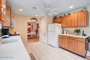 10 Cambridge Ct, Little Egg Harbor, NJ 08087 - Photo 15