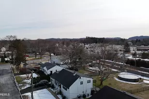 9 Parkview Dr, Hazlet Township, NJ 07730 - Photo 37