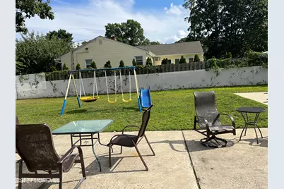 490 W Park Avenue, Oakhurst, NJ 07755 - Photo 19