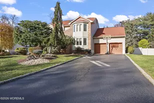 16 Wiltshire Dr, Manalapan Township, NJ 07726 - Photo 3