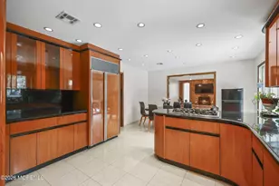 16 Wiltshire Dr, Manalapan Township, NJ 07726 - Photo 17