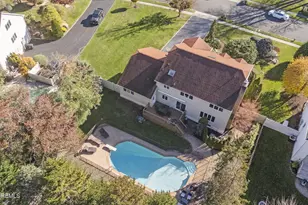 16 Wiltshire Dr, Manalapan Township, NJ 07726 - Photo 53