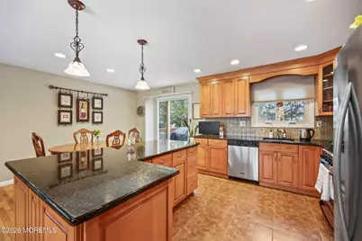 7 Tarrytown Road, Manalapan Township, NJ 07726 - Photo 9