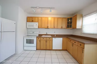 111 C White Street, Eatontown, NJ 07724 - Photo 3