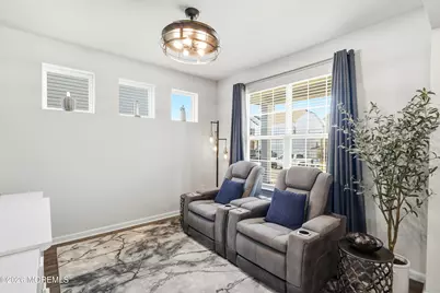 202 Ashburn Avenue, Manahawkin, NJ 08050 - Photo 7