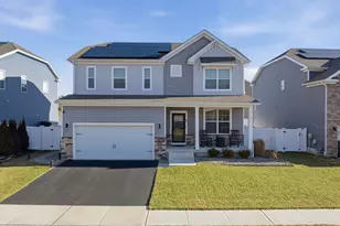 202 Ashburn Ave, Manahawkin, NJ 08050 - Photo 1