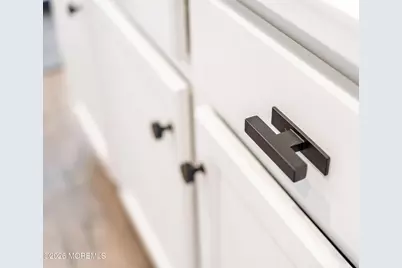 202 Ashburn Avenue, Manahawkin, NJ 08050 - Photo 21