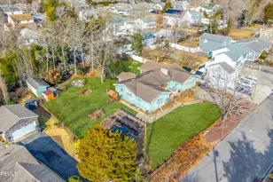 130 Center St, Manahawkin, NJ 08050 - Photo 3