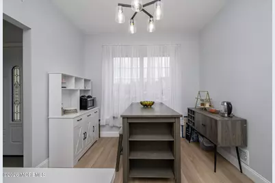 14 Ravenwood Court, Freehold, NJ 07728 - Photo 7