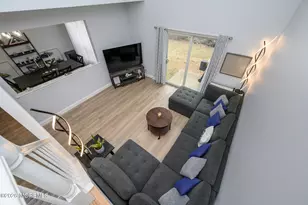 14 Ravenwood Ct, Freehold, NJ 07728 - Photo 21