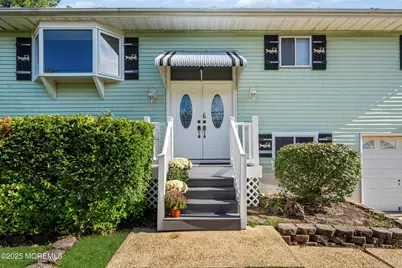 42 Georgian Boulevard, Jackson, NJ 08527 - Photo 3