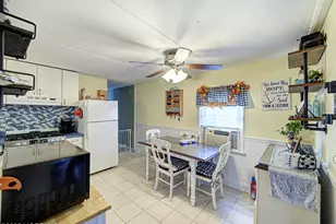 59 Bayshore Mobile Manor, Hazlet Township, NJ 07730 - Photo 9