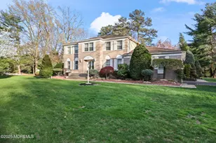 1 Montreal Woods Ct, Manalapan Township, NJ 07726 - Photo 3