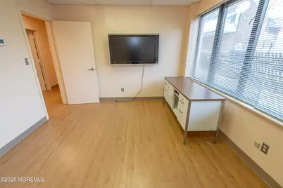 622 Georges Road #1, North Brunswick Township, NJ 08902 - Photo 17