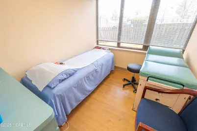 622 Georges Road #1, North Brunswick Township, NJ 08902 - Photo 31