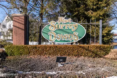 95 Farnworth Close, Freehold, NJ 07728 - Photo 17