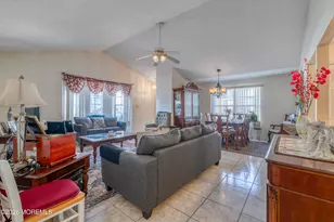 95 Farnworth Close, Freehold, NJ 07728 - Photo 3