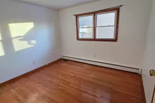 71 Newark Pl, Belleville, NJ 07109 - Photo 7