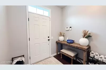 110 Halliard Drive, Eatontown, NJ 07724 - Photo 3