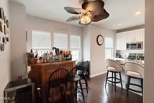 110 Halliard Dr, Eatontown, NJ 07724 - Photo 11