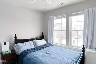 110 Halliard Dr, Eatontown, NJ 07724 - Photo 23