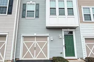 110 Halliard Dr, Eatontown, NJ 07724 - Photo 1