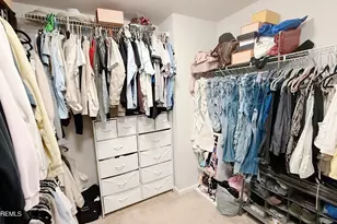 110 Halliard Dr, Eatontown, NJ 07724 - Photo 19