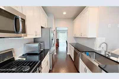 110 Halliard Drive, Eatontown, NJ 07724 - Photo 15