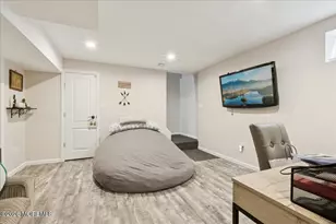 212 Stonehurst Blvd, Freehold, NJ 07728 - Photo 23