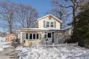 32 Seawood Ave, Keansburg, NJ 07734 - Photo 7