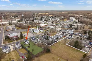 43 Main St, Englishtown, NJ 07726 - Photo 37