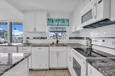 3425 Lisbon Avenue, Toms River Township, NJ 08753 - Photo 17