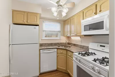 1201 Normandy Court, Raritan Township, NJ 08822 - Photo 5