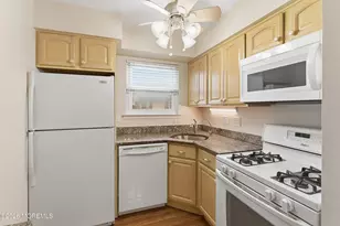 1201 Normandy Ct, Raritan Township, NJ 08822 - Photo 5