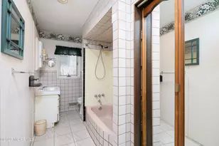 287 Linda St, Belford, NJ 07718 - Photo 23