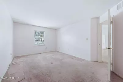 1502 Buckingham Circle, Middletown, NJ 07748 - Photo 15