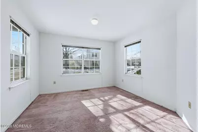 1502 Buckingham Circle, Middletown, NJ 07748 - Photo 7