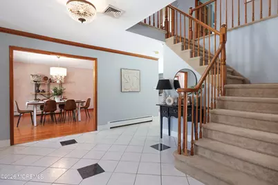 31 Verrazano Drive, Middletown, NJ 07748 - Photo 15