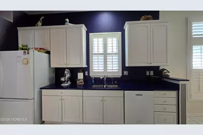 33 Greenways Lane, Lakewood, NJ 08701 - Photo 17