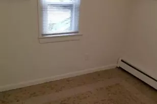 28 Clinton Ave, Eatontown, NJ 07724 - Photo 9