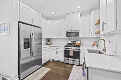 353 Main Street, Little Falls Township, NJ 07424 - Photo 9