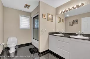 7 MacKenzie Rd, Eatontown, NJ 07724 - Photo 27