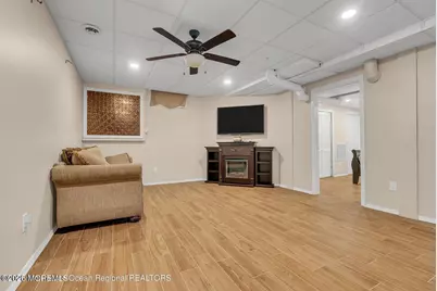 7 Mackenzie Road, Eatontown, NJ 07724 - Photo 33